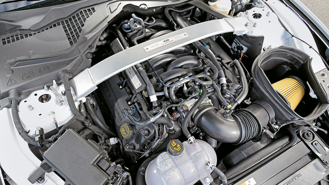 Shelby GT350 Mustang, Motor
