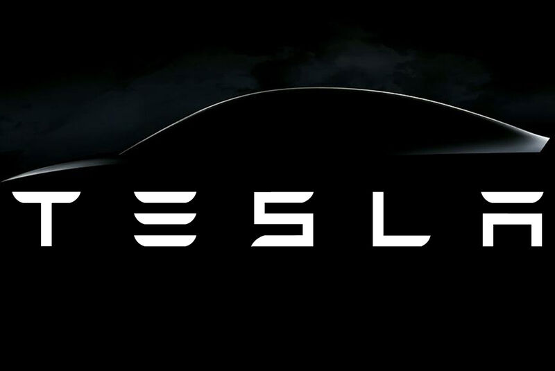 Silouette Tesla Model Q