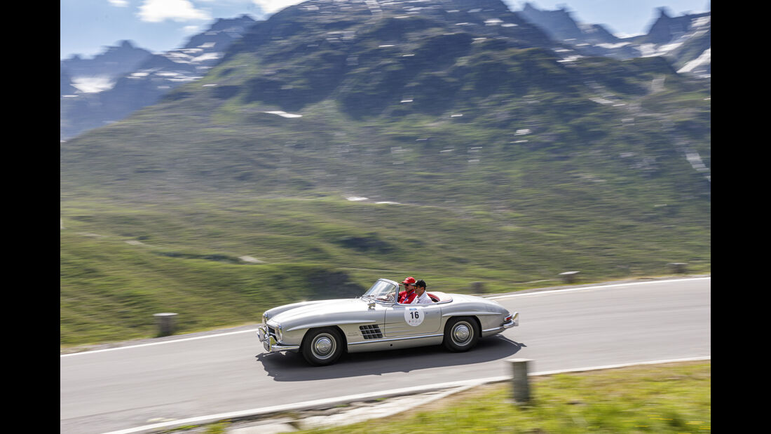 Oldtimer-Rallye auf der schönsten Straße der Welt | AUTO MOTOR UND SPORT