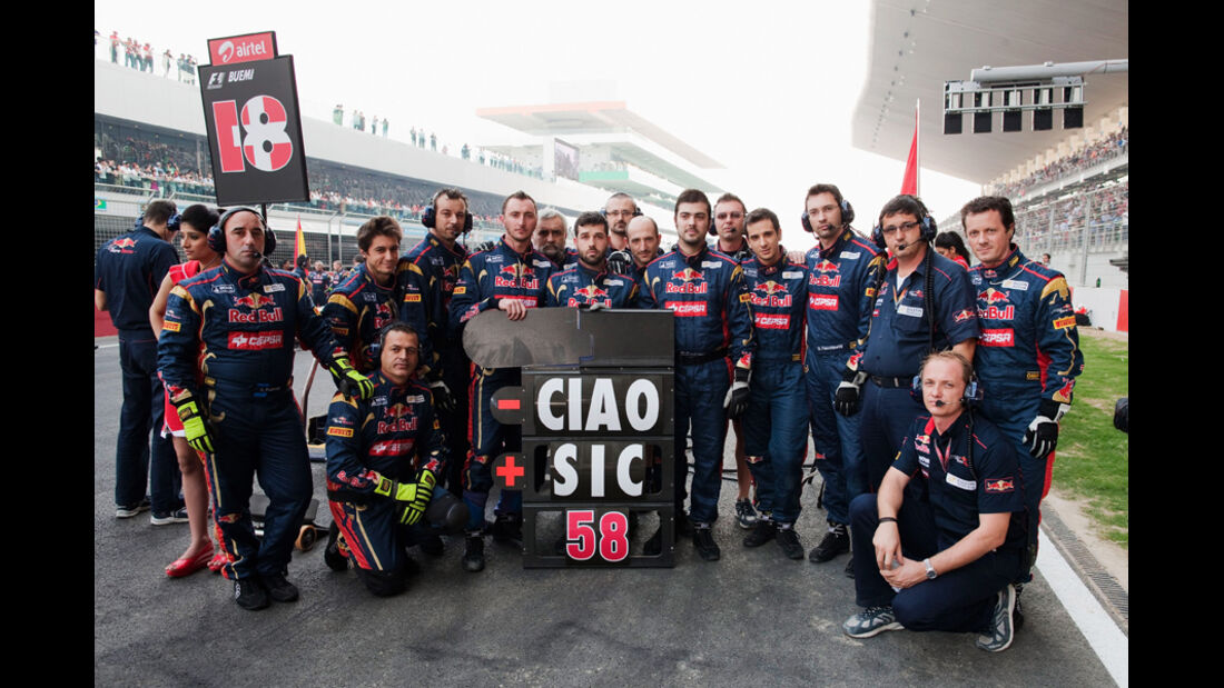 Simoncelli-Tribute Toro Rosso GP Indien 2011