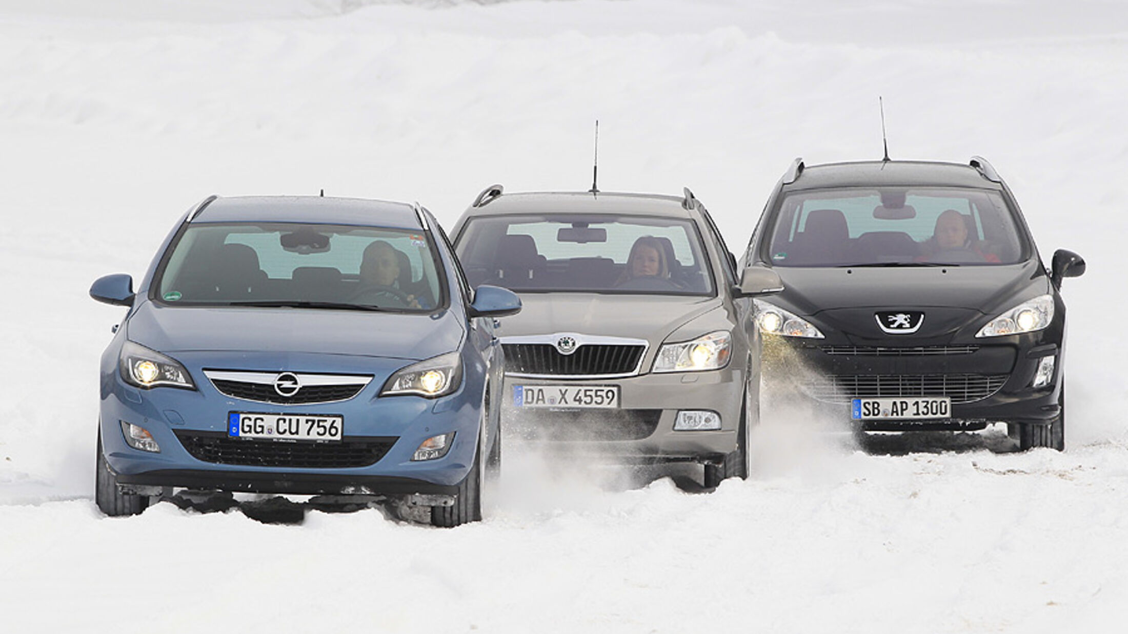 Opel Astra Caravan/Sports Tourer: Vergleich