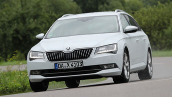 Skoda Superb Combi 2.0 TDI, Front