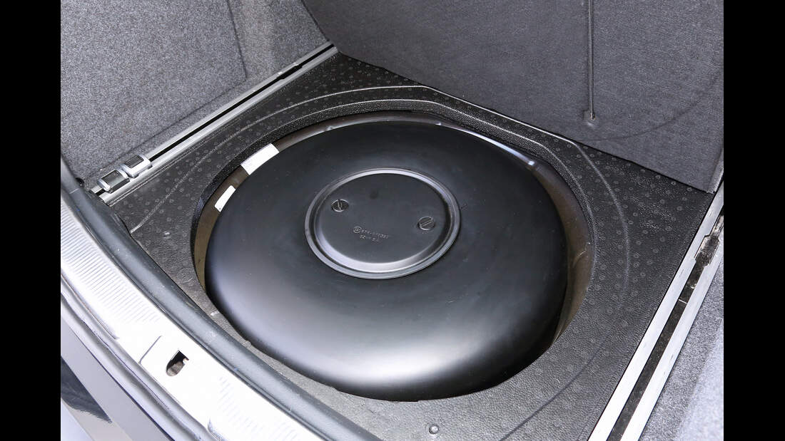 Skoda Superb Combi 2.0 TSI LPG im Fahrbericht MaxiKombi mit