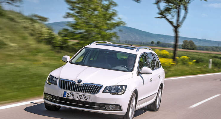 Skoda Superb Combi, Frontansicht