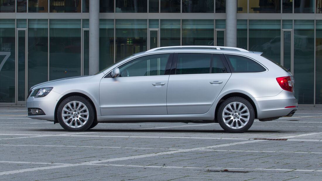 Skoda Superb Combi, Seitenansicht