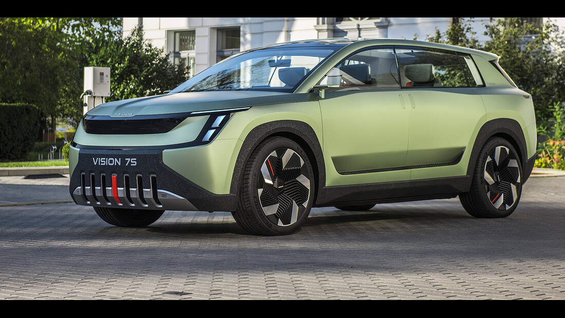 Skoda Vision 7S: Unterwegs im 5-Meter-Elektro-SUV für 2026 | AUTO MOTOR ...