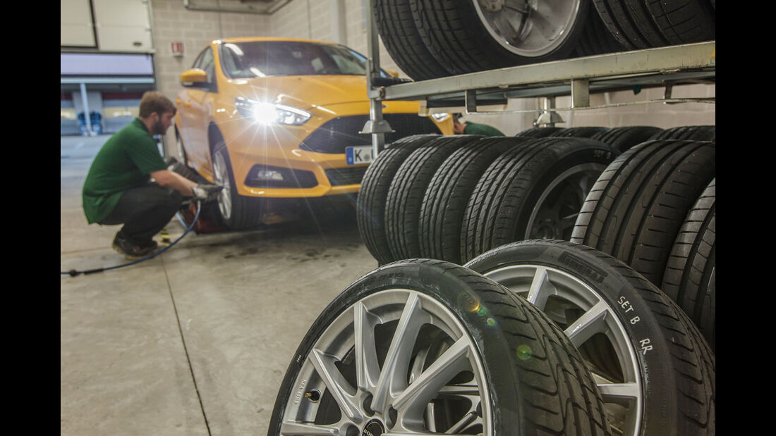 Sommerreifen-Test 2016, Reifengröße 235/40 R18 Y, Ford Focus ST, Test