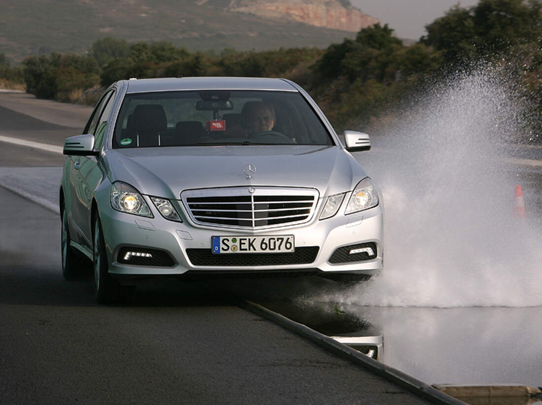 SommerreifenTest 245/45 R17 Zehn Fabrikate im Vergleich auto motor und sport SommerreifenTest 245/45 R17 Zehn Fabrikate im Vergleich auto motor und sport