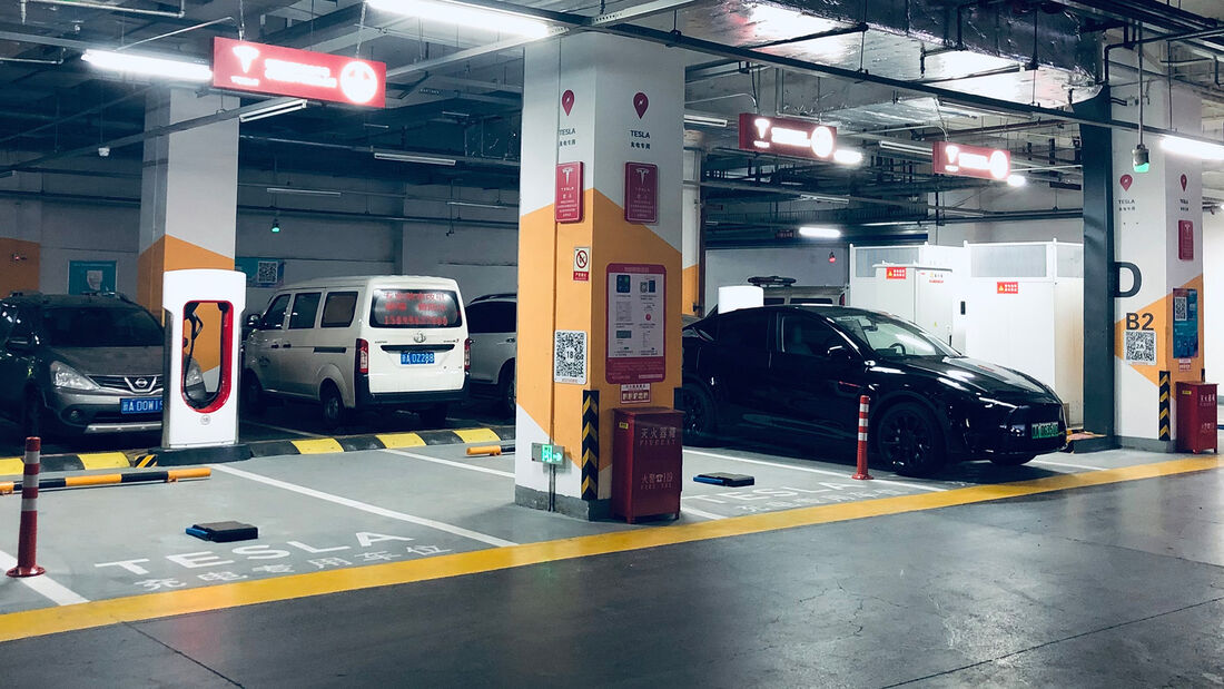 Sperrbarer Tesla-Supercharger in China