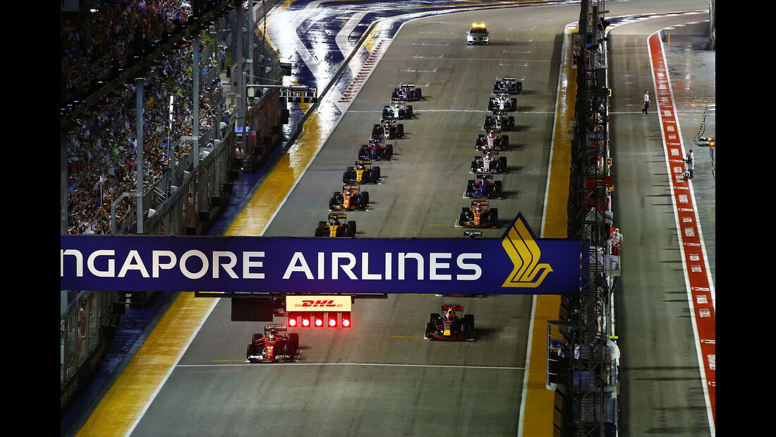 Start-Crash - GP Singapur 2017
