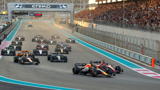Start - GP Abu Dhabi 2023 - Rennen