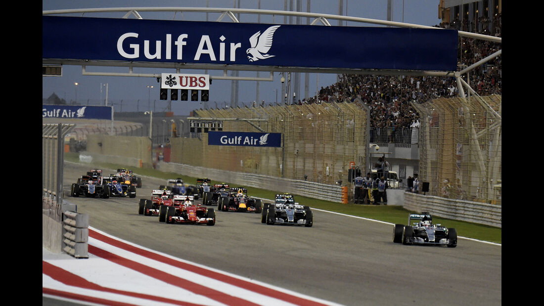Start - GP Bahrain 2015