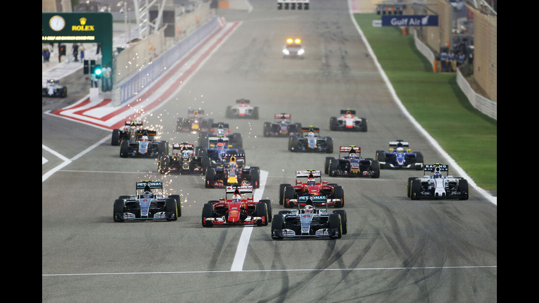 Start - GP Bahrain 2015