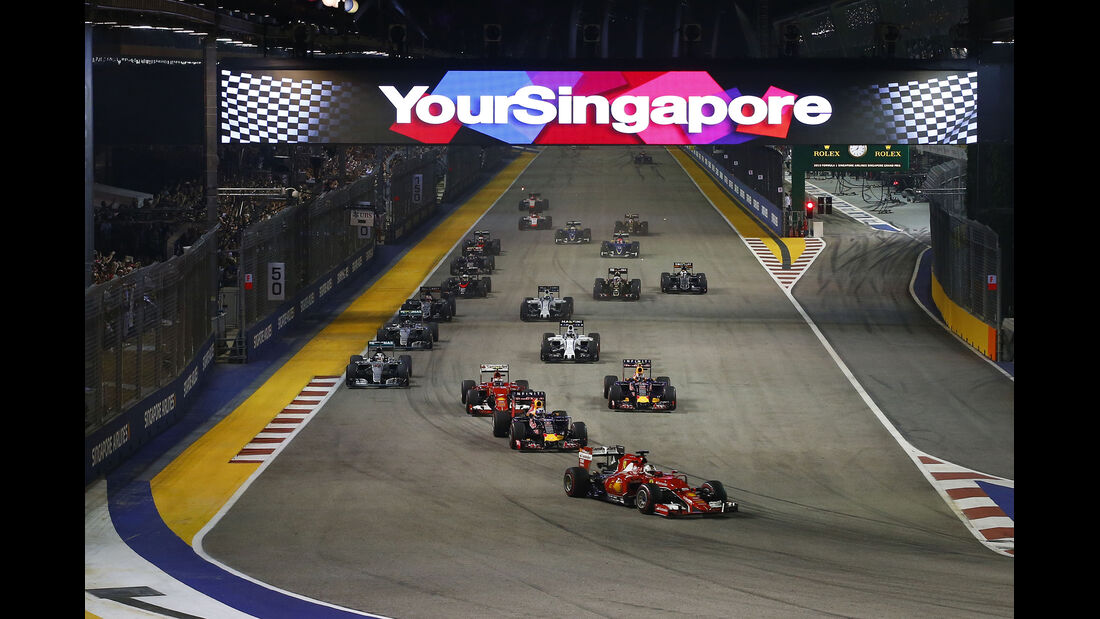 Start - GP Singapur 2015