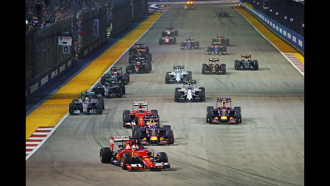 Start - GP Singapur 2015