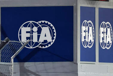 FIA-Mitarbeiter ignoriert Pop-up-Fenster