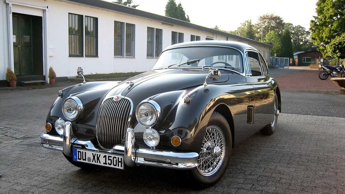 Startnummer 82: Horst Brühmann und Heinz Rudolf im Jaguar XK150 FHC, 3,8 Liter, 6-Zyl. Reihe, 210 PS, Baujahr 1959, Scuderia ZEN.