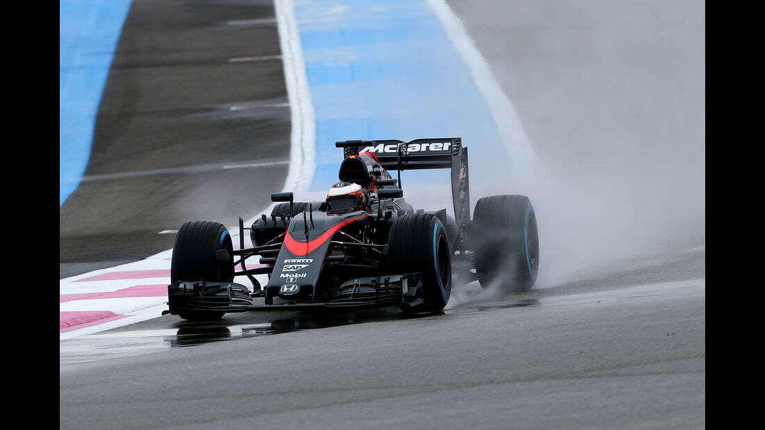 Stoffel Vandoorne - McLaren - Pirelli Regentest - Paul Ricard - 25. Januar 2016