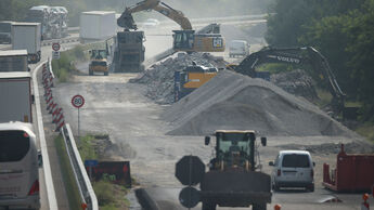 Straßenbau, Baustelle, Autobahn