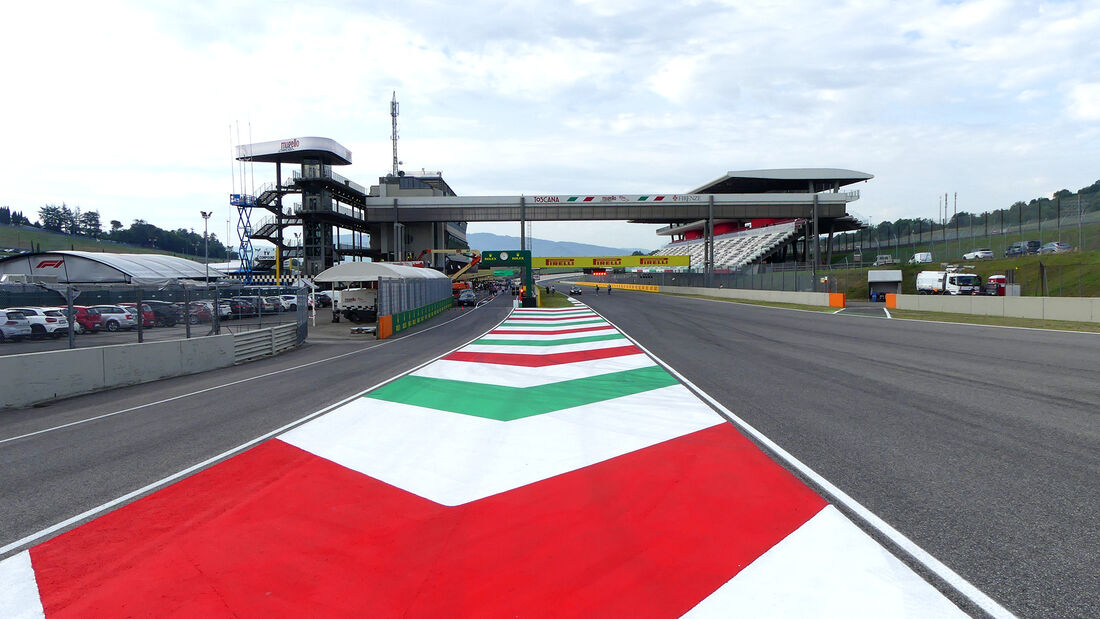 [Imagen: Streckenrundgang-Mugello-GP-Toskana-Form...722297.jpg]