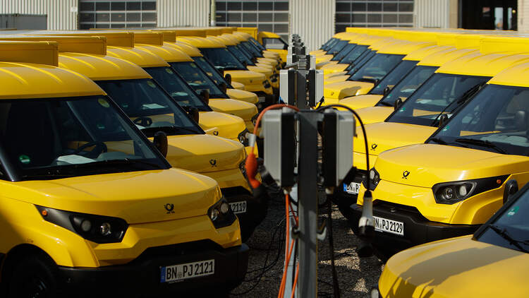 E Auto Deutsche Post Ag Legt 460 Streetscooter Still Nach Zwei