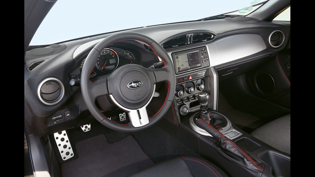 Subaru BRZ, Cockpit