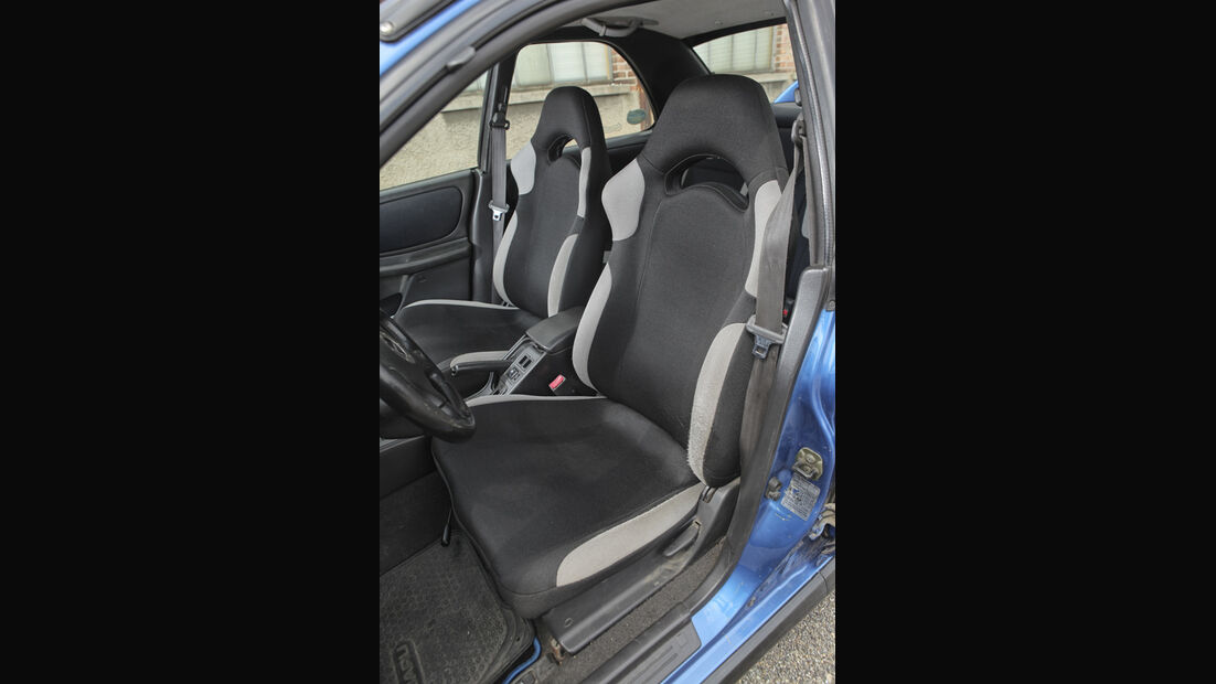 Subaru Impreza GT, Fahrersitz