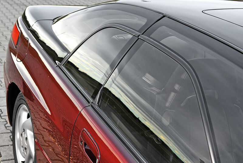 Subaru SVX, Seitenlinie, Seitenfenster
