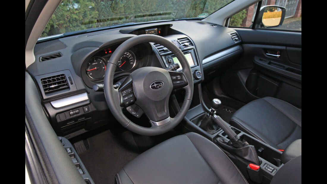 Subaru XV, Cockpit