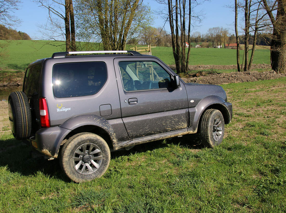 Suzuki jimny 2015