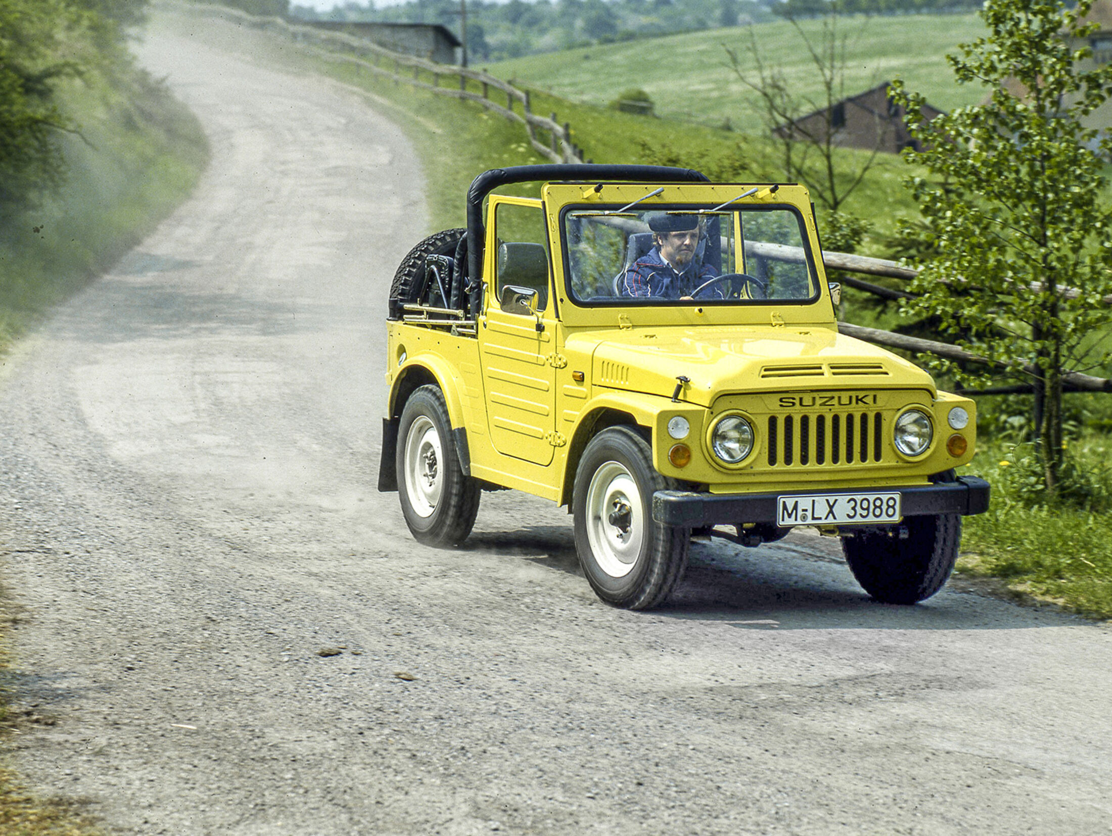 50 Jahre Suzuki Jimny: Geländewagen feiert Jubiläum