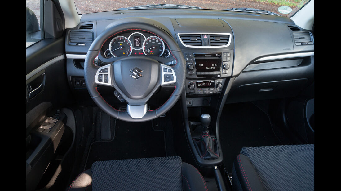 Suzuki Swift Sport, Cockpit
