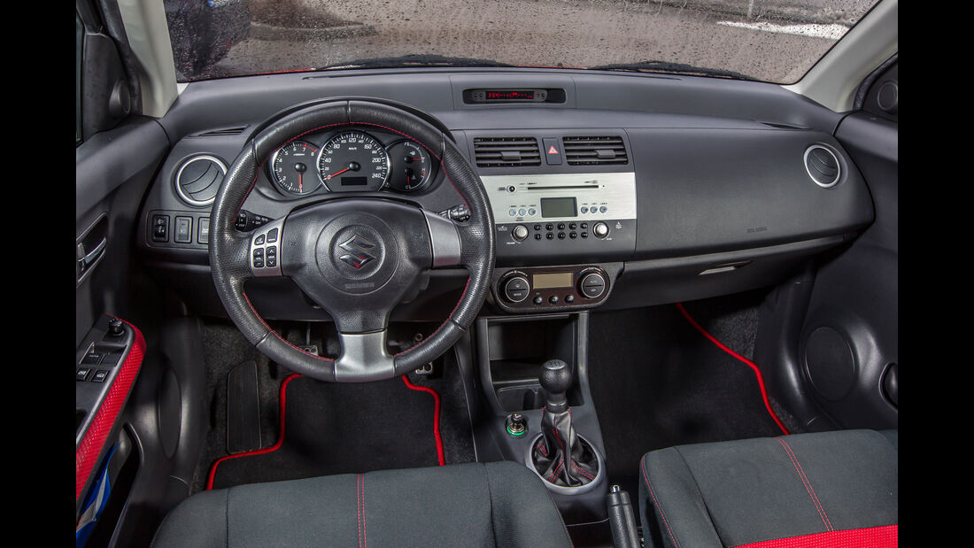 Suzuki Swift Sport, Cockpit