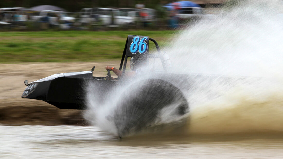 Swamp Buggy WC, Wasserdurchfahrt, Höchstgeschwindigkeit