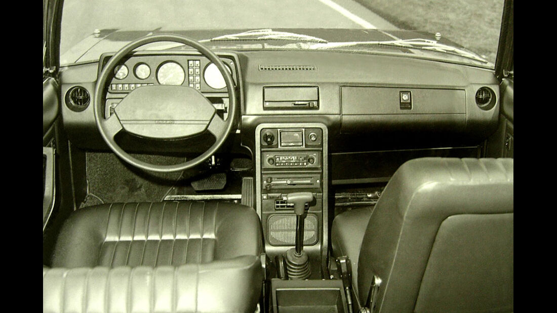 Tatra-T613K 1984 Cockpit