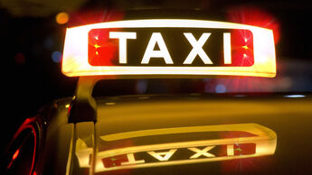 Taxi-Schild Notruf Stiller Alarm