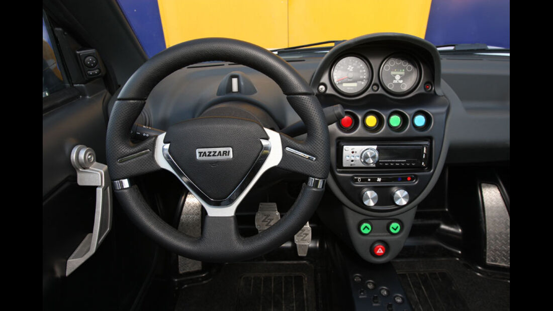 Tazzari Zero, Cockpit