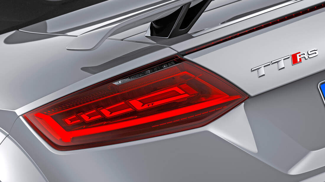 Fahrzeugbeleuchtung: OLEDs als Rücklichter | AMS Professional