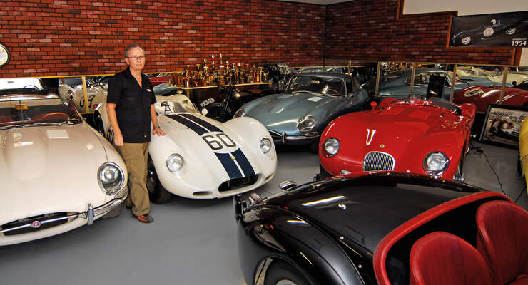 Terry Larson, Jaguar, Sammlung
