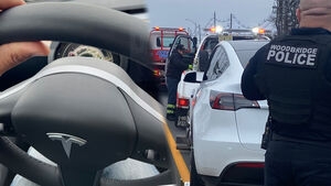 Tesla-Fahrer aus New Jersey verliert bei eine Woche altem Model Y Lenkrad während der Fahrt auf der Autobahn und soll 103,96 Dollar für die Reparatur bezahlen.