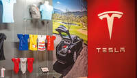 Tesla, Impressionen