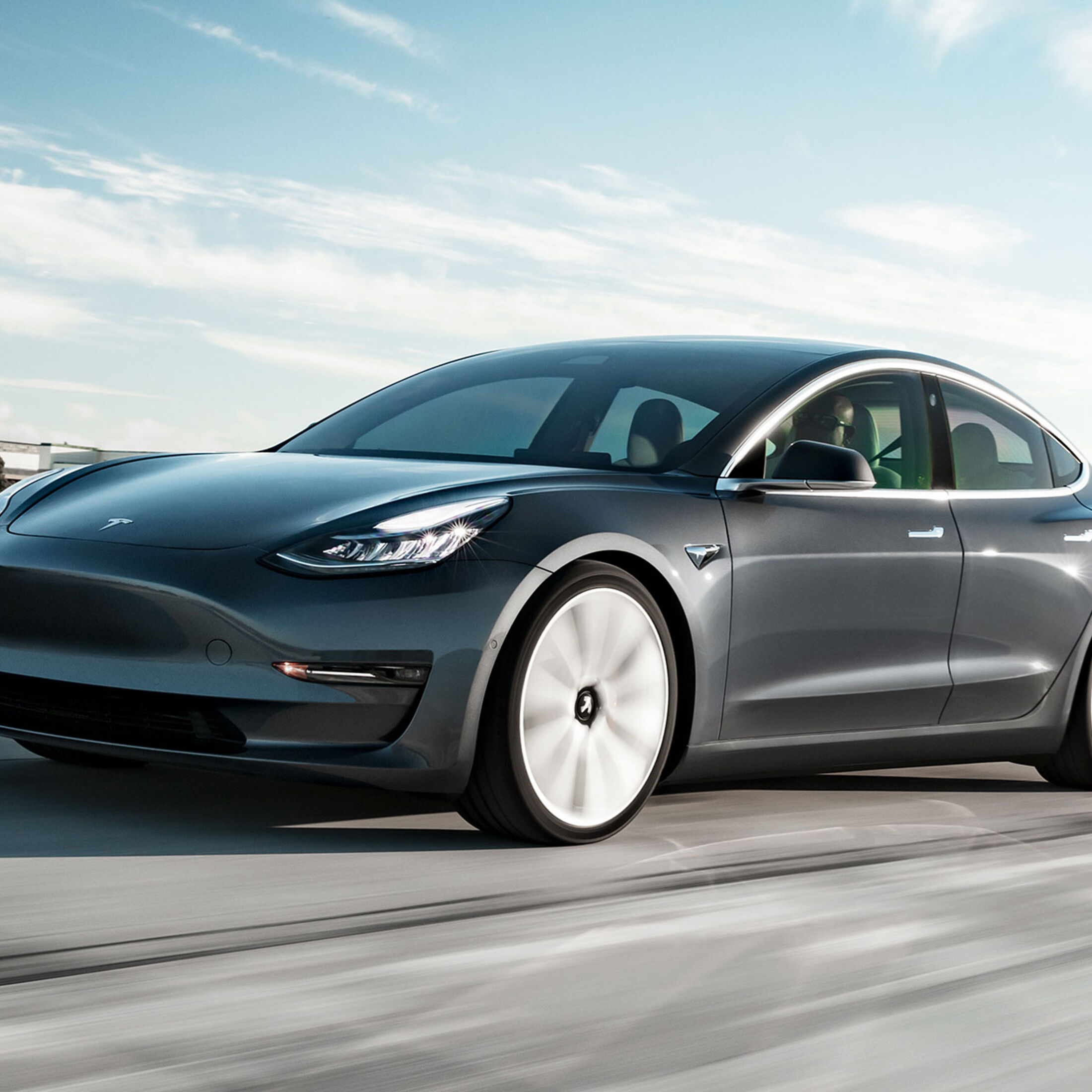 Tesla Model 3 (2019): Preis ab 43.390 Euro, Akku bis 560 km