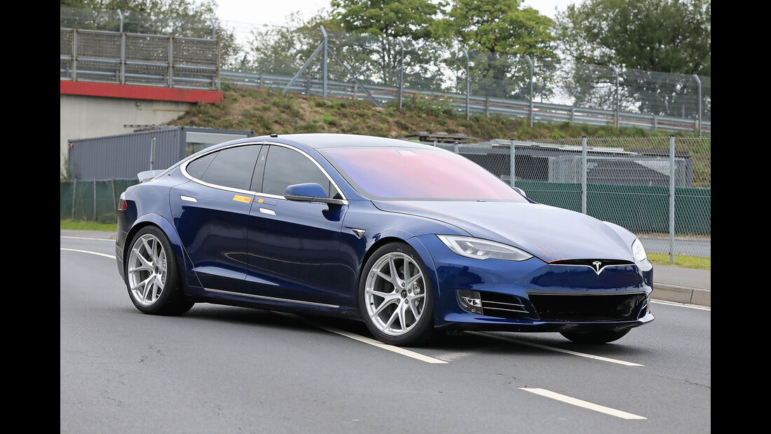 Tesla Model S Nordschleifenrekordversuch