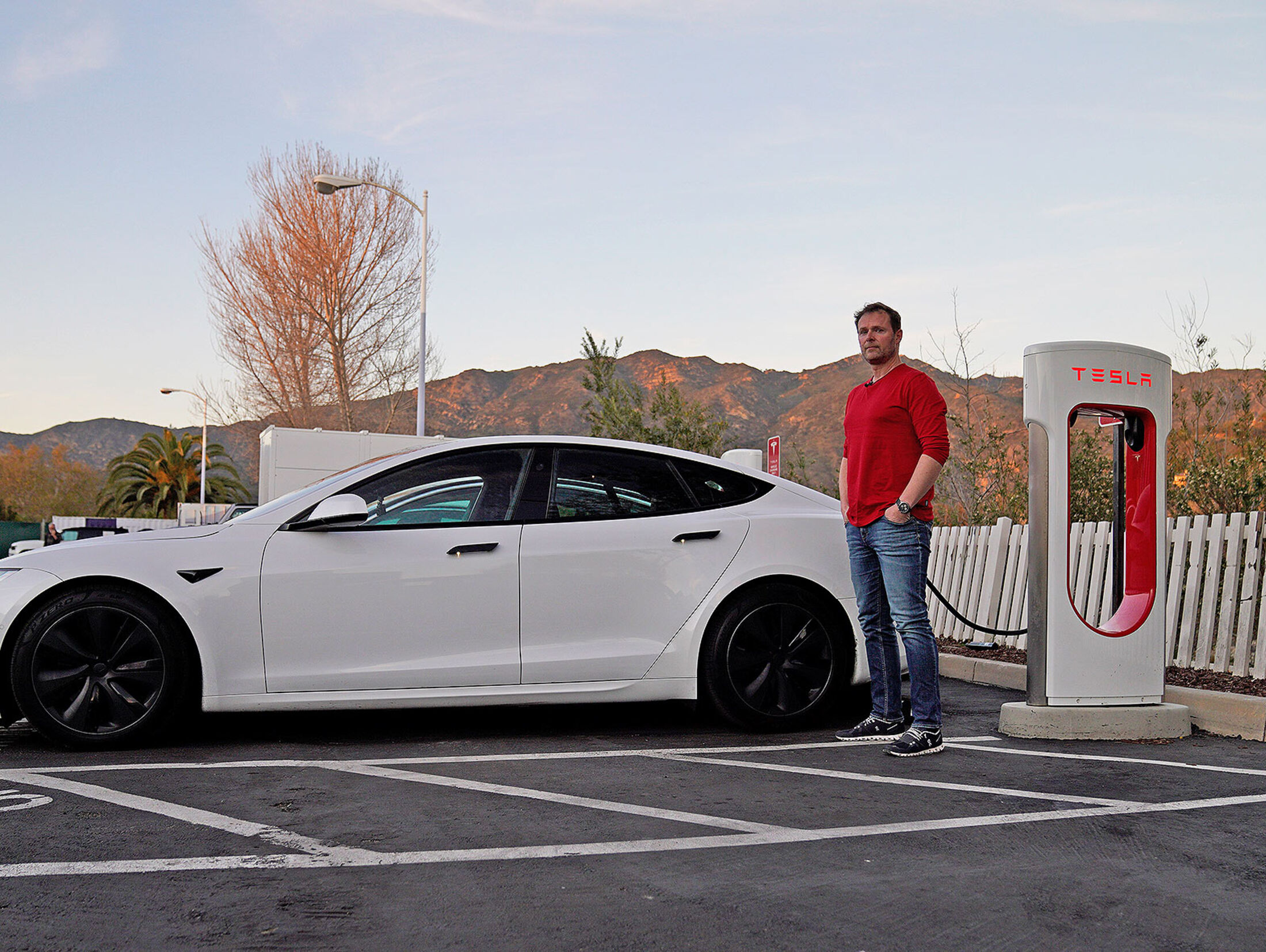Tesla Model S Plaid: Unterwegs mit 1020 E-PS