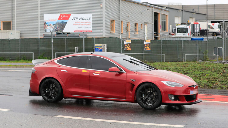 Tesla Model S Plaid Auf Dem Nürburgring Operation Ring