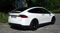 Tesla Model X 2016