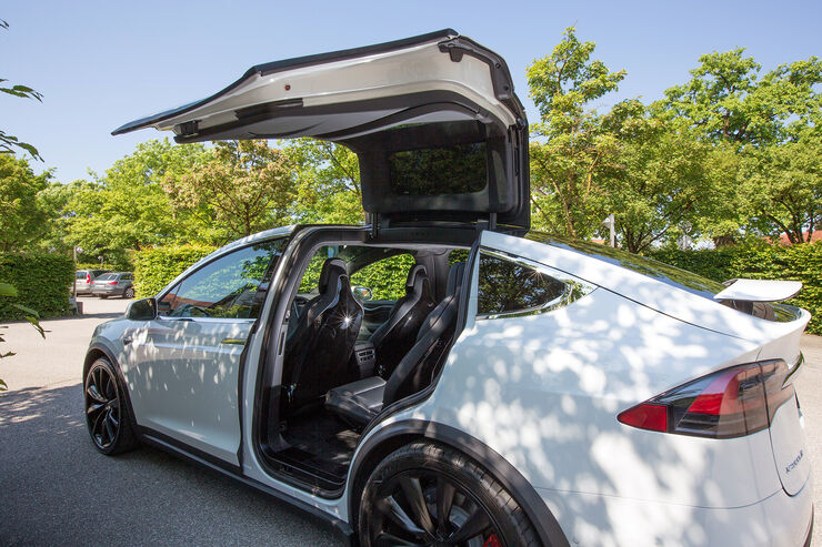 Fahrbericht Tesla Model X 90D - erste Test-Fahrt mit dem E ...
