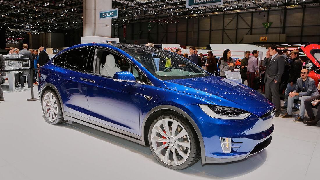 Tesla Model X, SUV, 10/2015