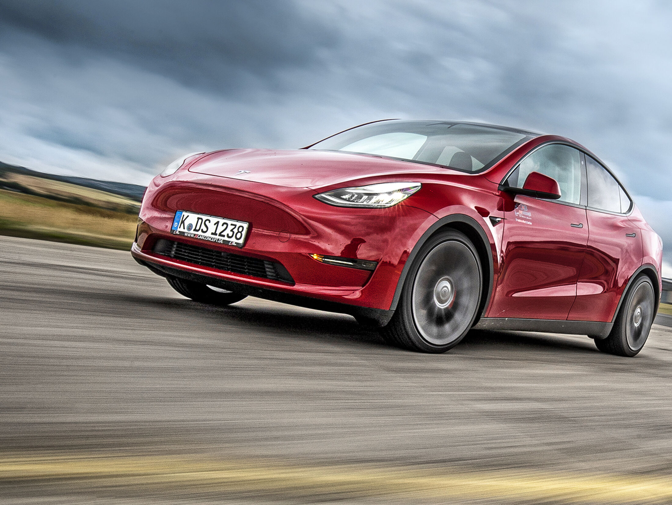 Tesla weitet Garantie aus: Qualitätsprobleme: Wie gut ist das berühmteste  Elektroauto der Welt? - FOCUS online