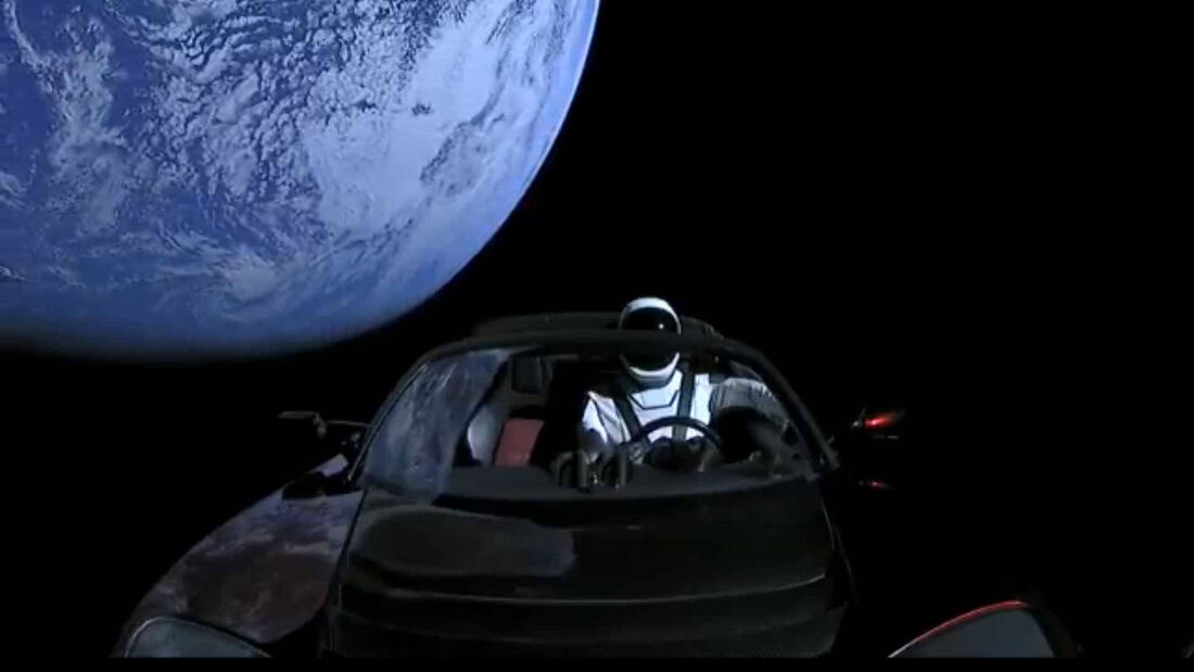 Tesla Roadster Space X Weltall Screenshot